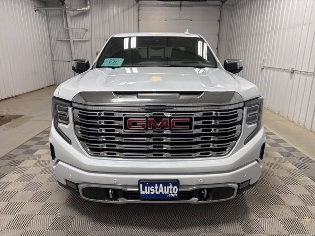 2026 GMC Sierra 1500 — detail view